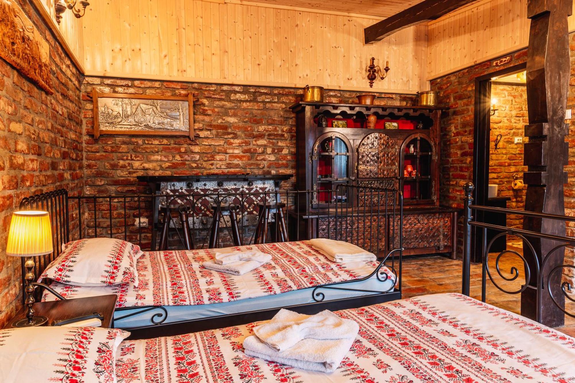 Casa Soseco 호텔 Orşova 외부 사진